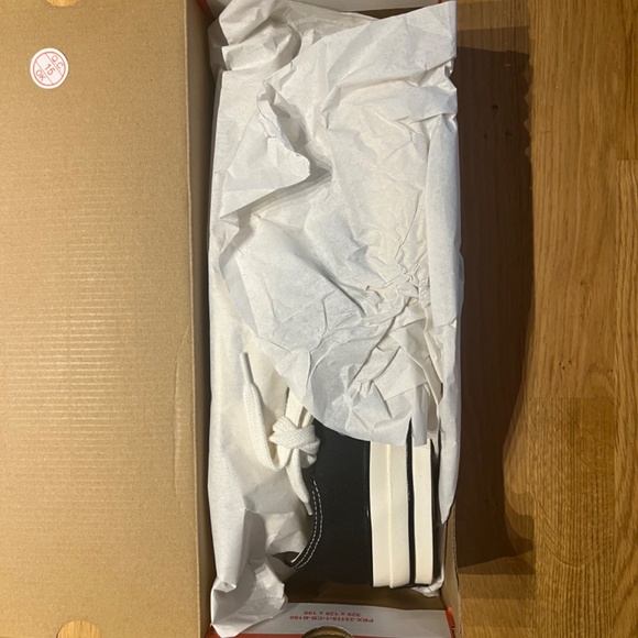 Converse Chuck Taylor Low 70 Ox Black shoes Men’s 8, Women’s 10 (NWT) - Picture 4 of 4